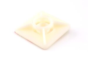 Witte Kleefzadels 100 stuks - 19x19mm